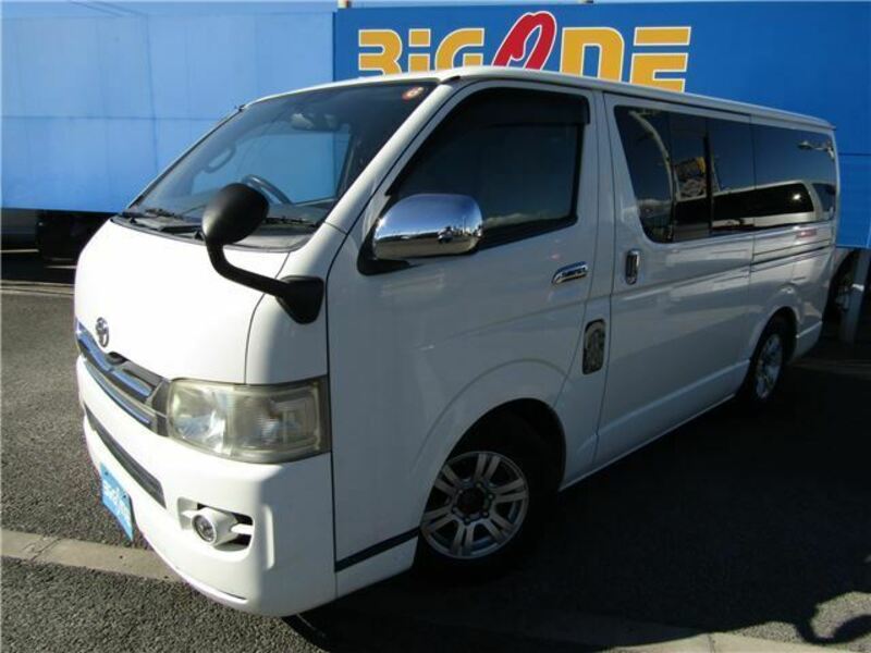 HIACE