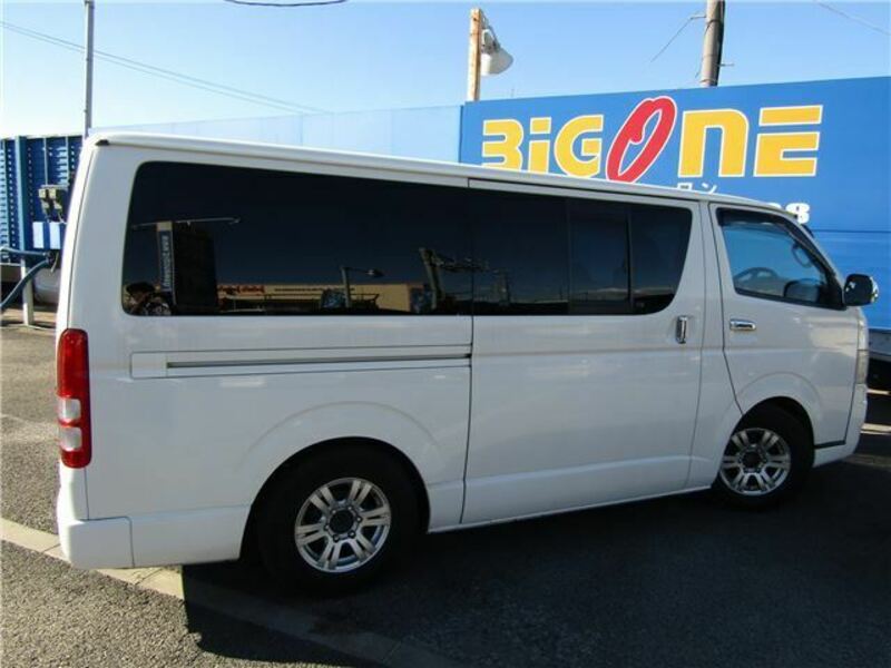 HIACE