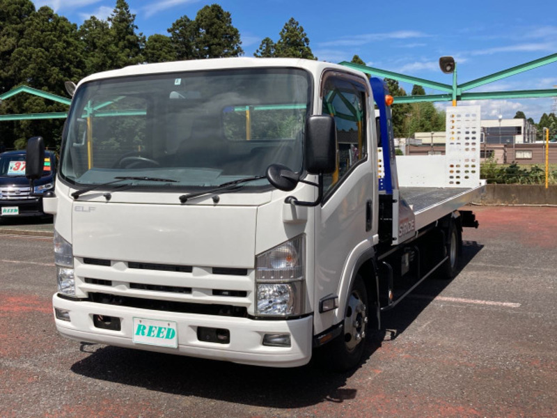 ISUZU　ELF