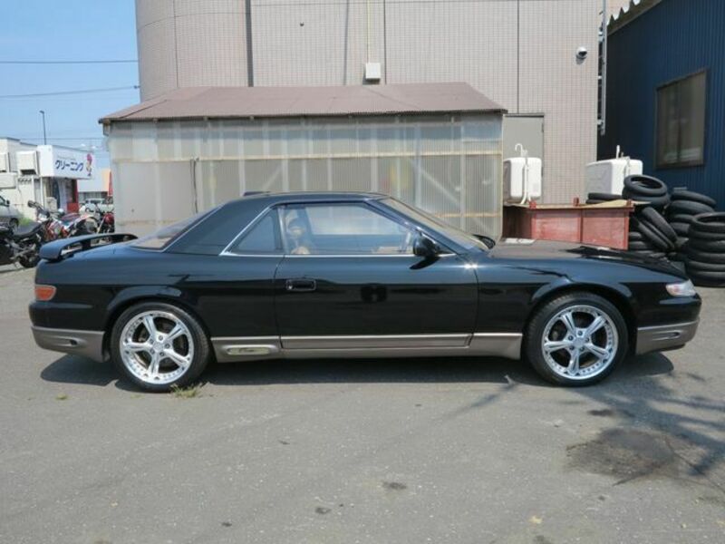 EUNOS COSMO