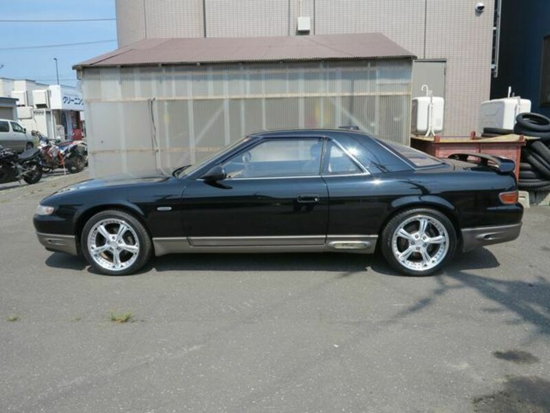 EUNOS COSMO