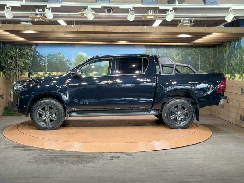 HILUX