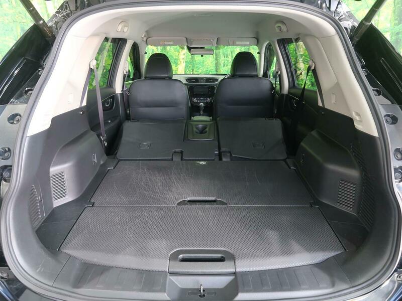 X-TRAIL-37