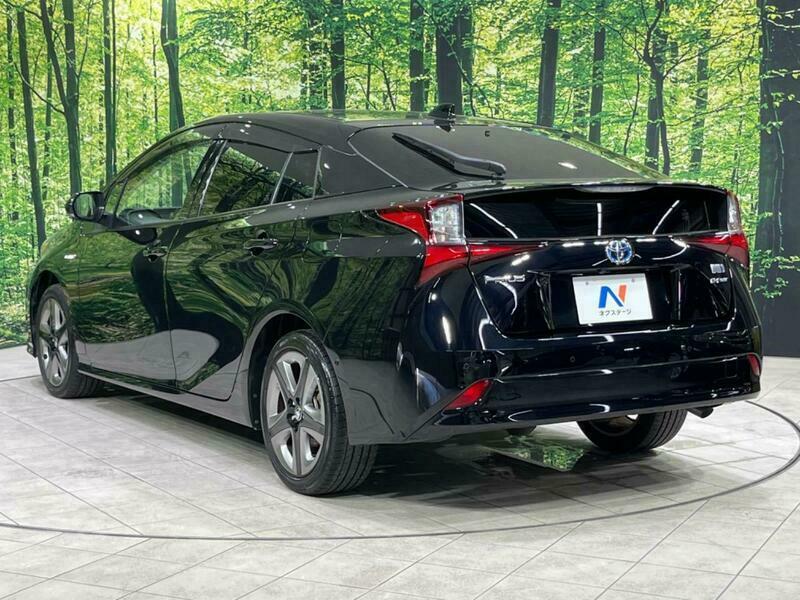 PRIUS-3