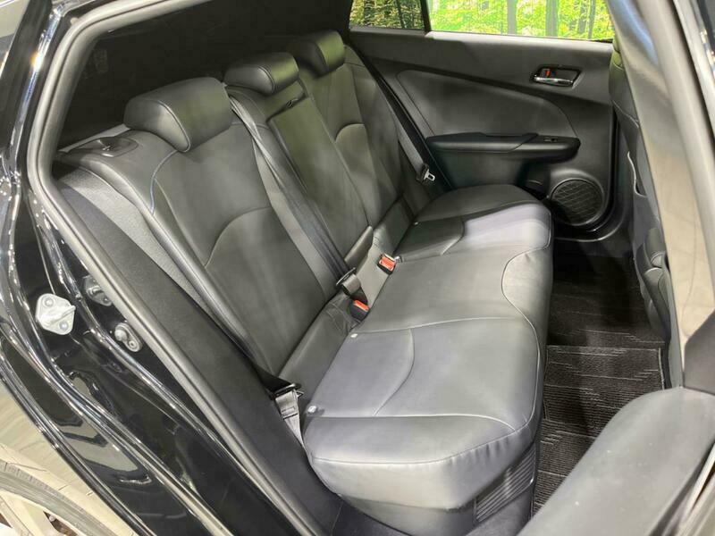 PRIUS-28