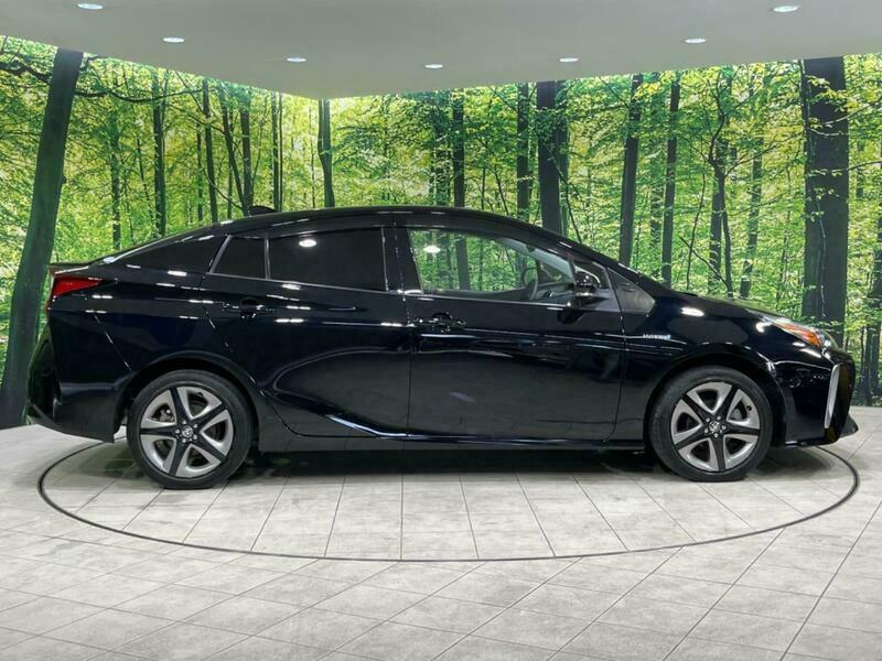 PRIUS-79