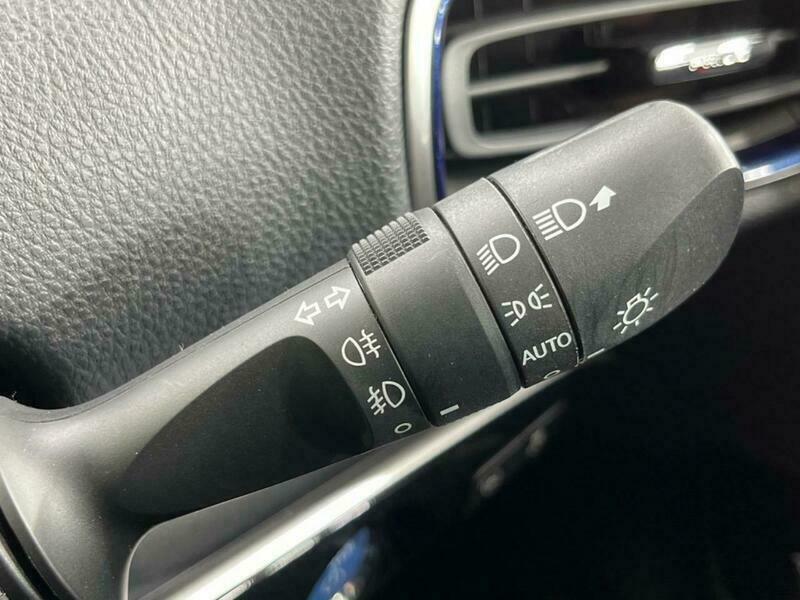 PRIUS-73