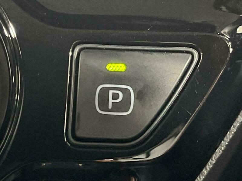 PRIUS-37