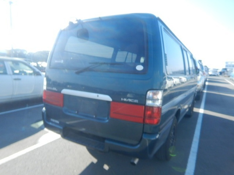 HIACE