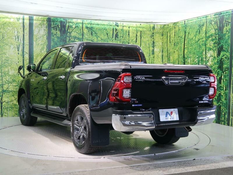 HILUX-2