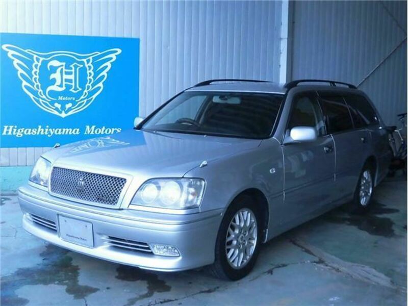 TOYOTA　CROWN ESTATE