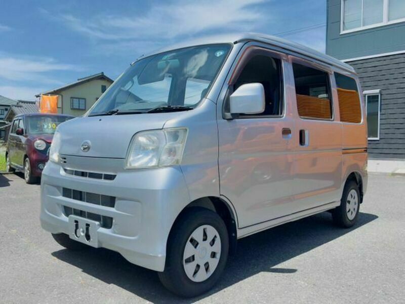 Used 2013 Daihatsu Hijet Cargo S321v Sbi Motor Japan