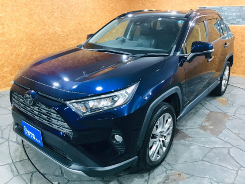 RAV4