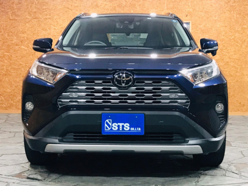 RAV4