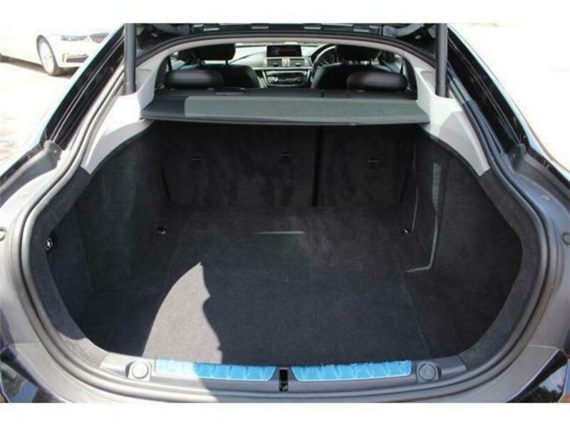 4 SERIES