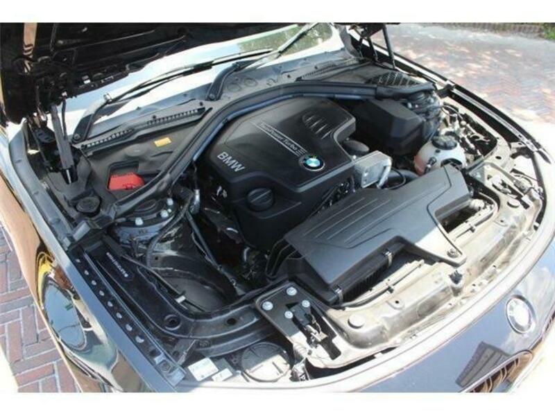4 SERIES