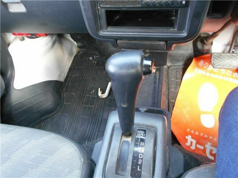 CARRY TRUCK
