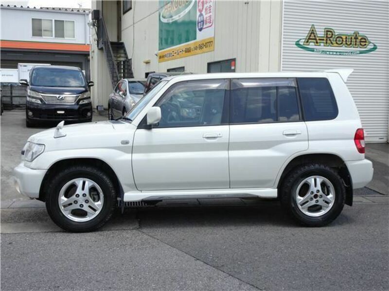 PAJERO IO