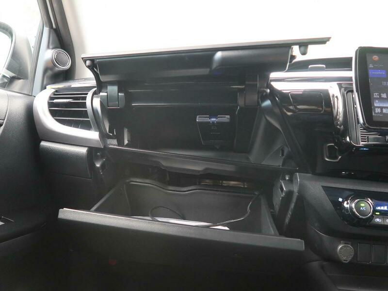 HILUX