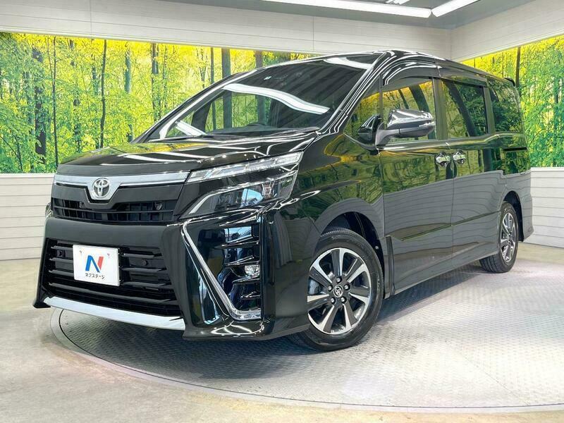 Used 2021 Toyota Voxy Zrr80w 