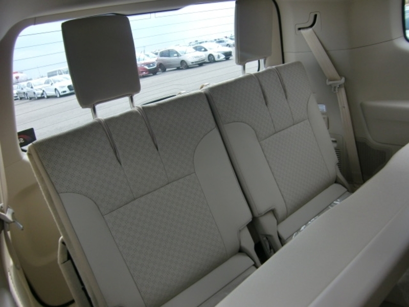 LAND CRUISER