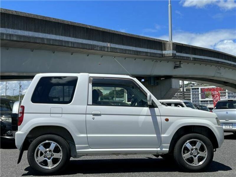 PAJERO MINI