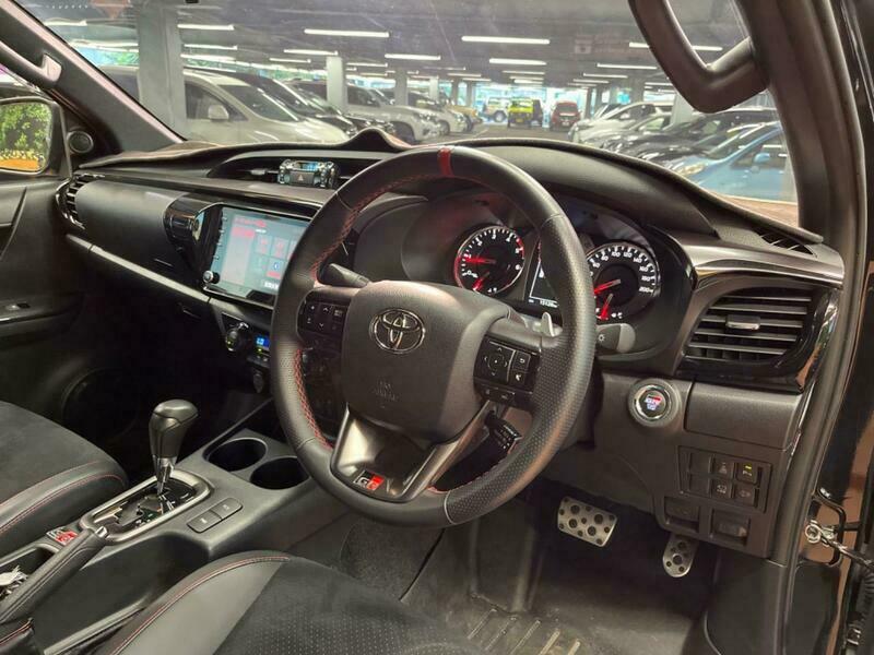 HILUX