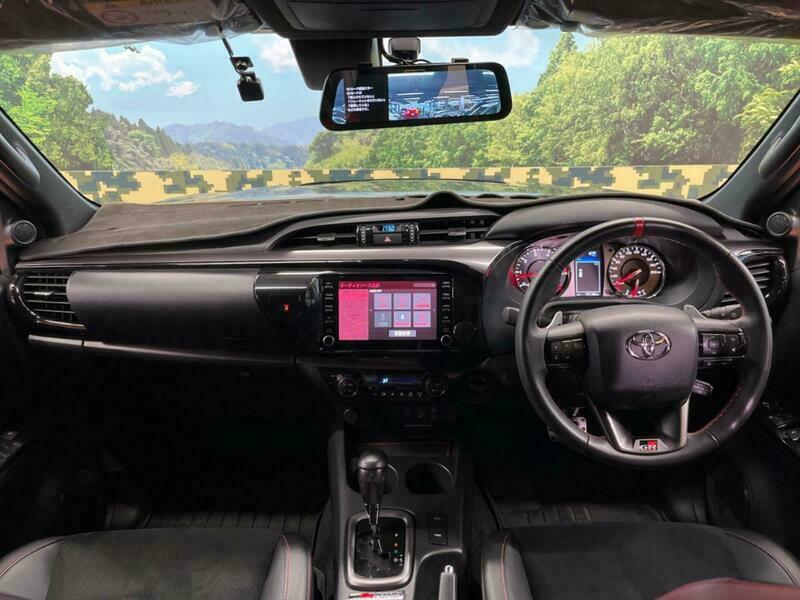 HILUX