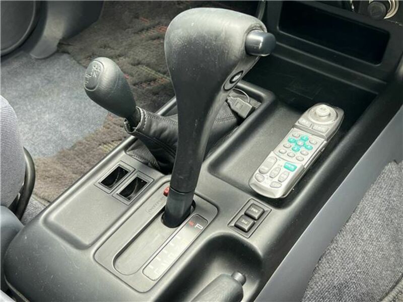 LAND CRUISER PRADO-33