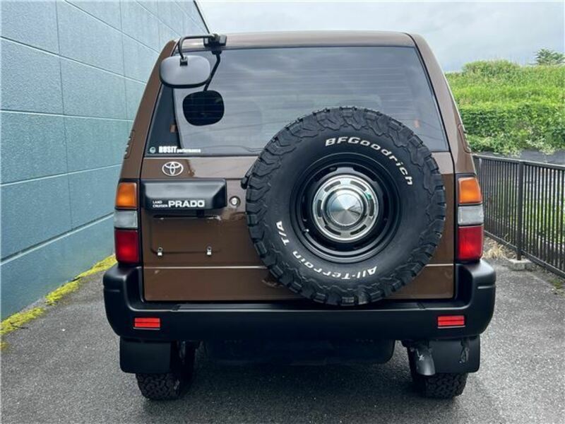 LAND CRUISER PRADO-35