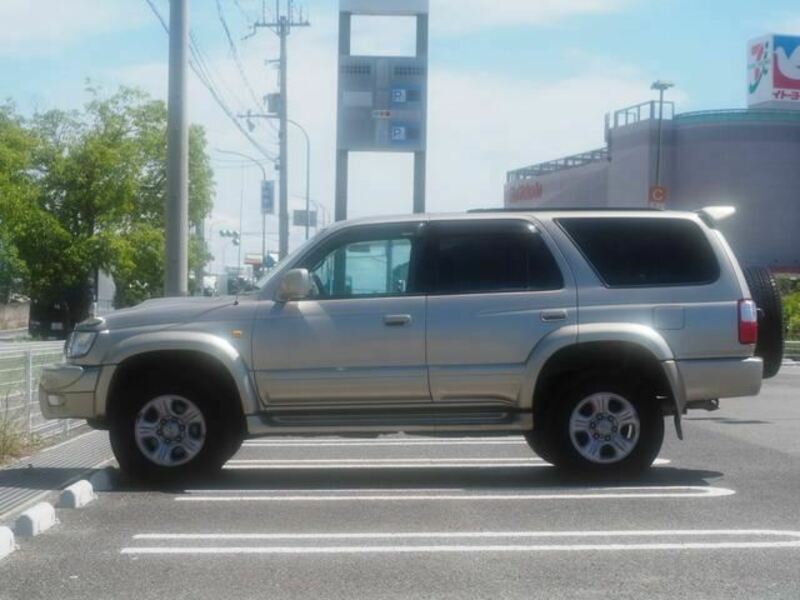 HILUX SURF