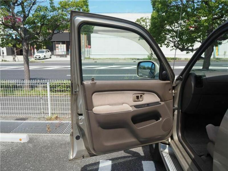 HILUX SURF