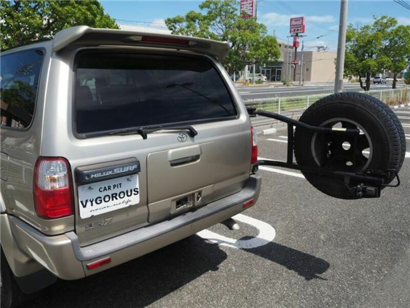 HILUX SURF