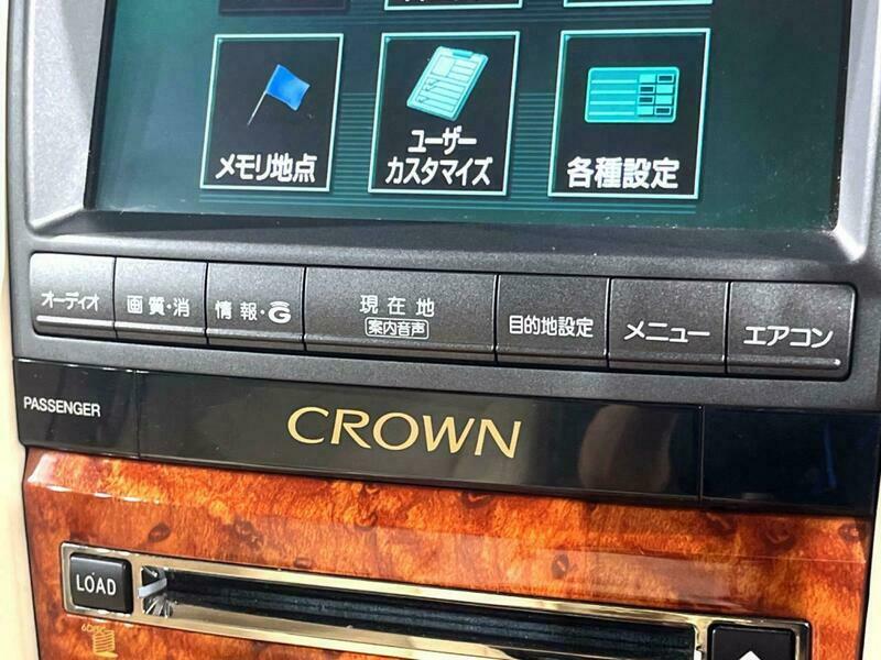 CROWN