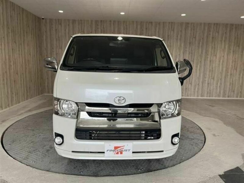 HIACE