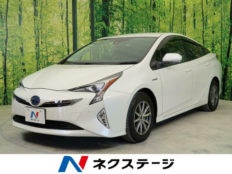 Used 2017 TOYOTA PRIUS ZVW50 | SBI Motor Japan