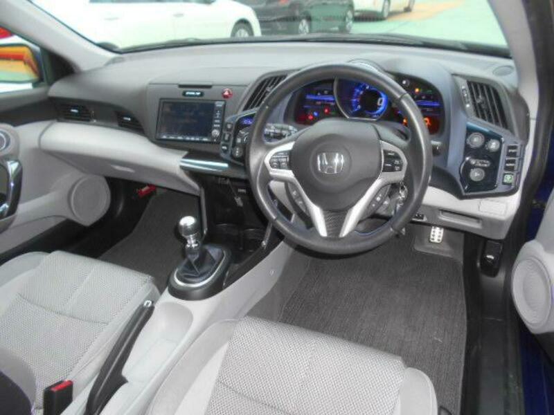 CR-Z