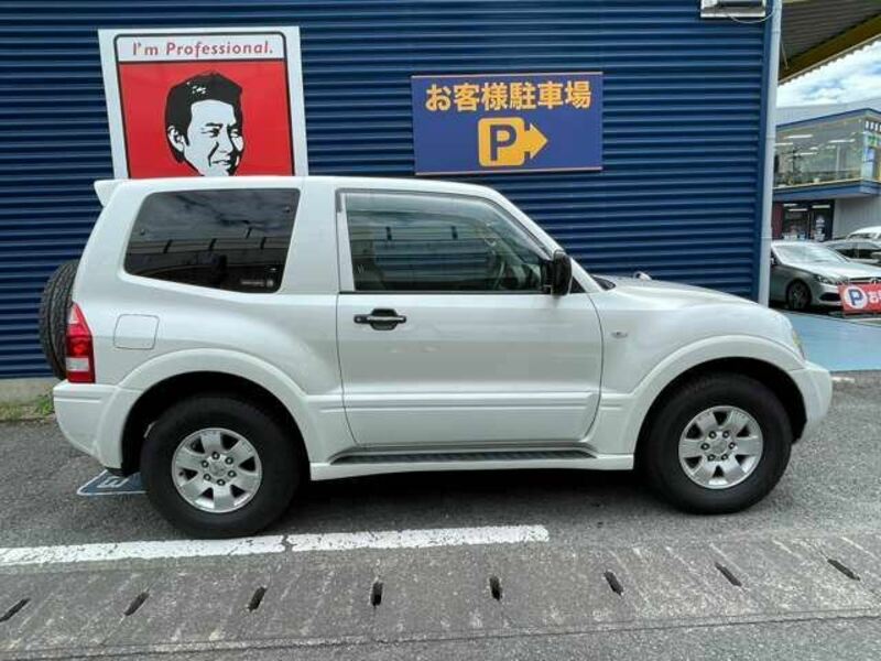 PAJERO