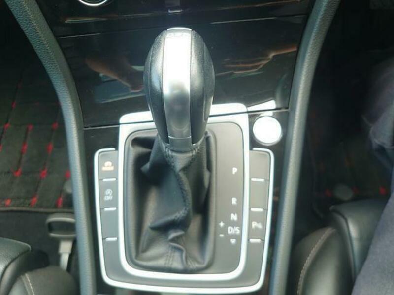GOLF VARIANT