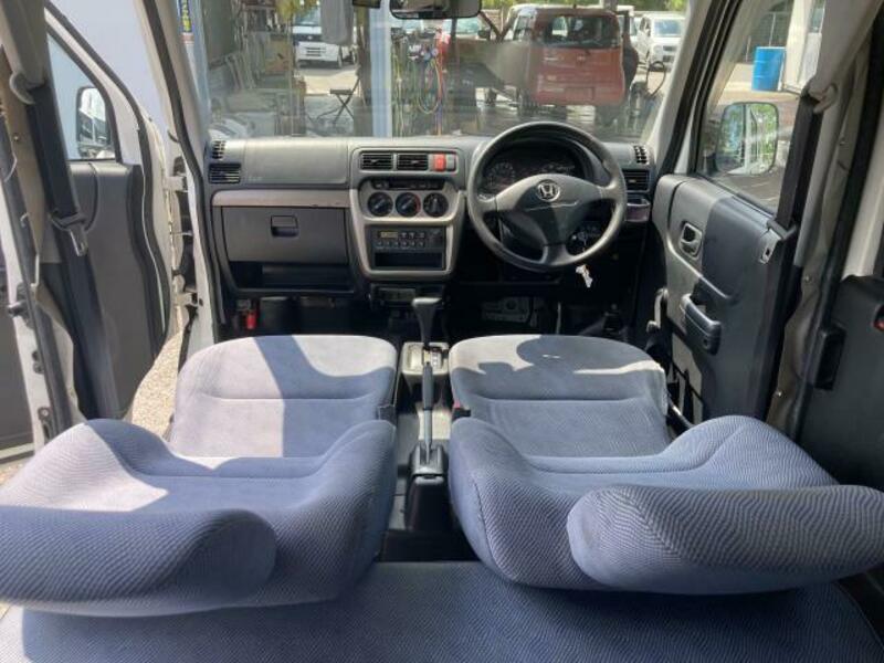 ACTY VAN