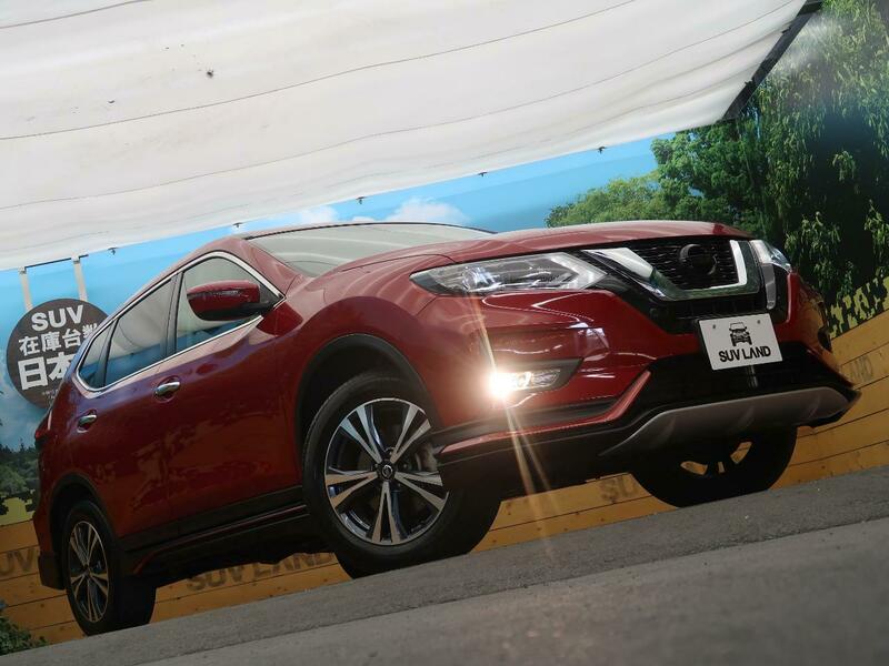 X-TRAIL