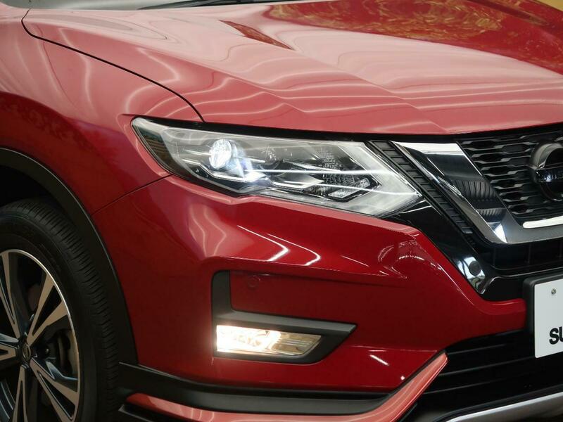 X-TRAIL