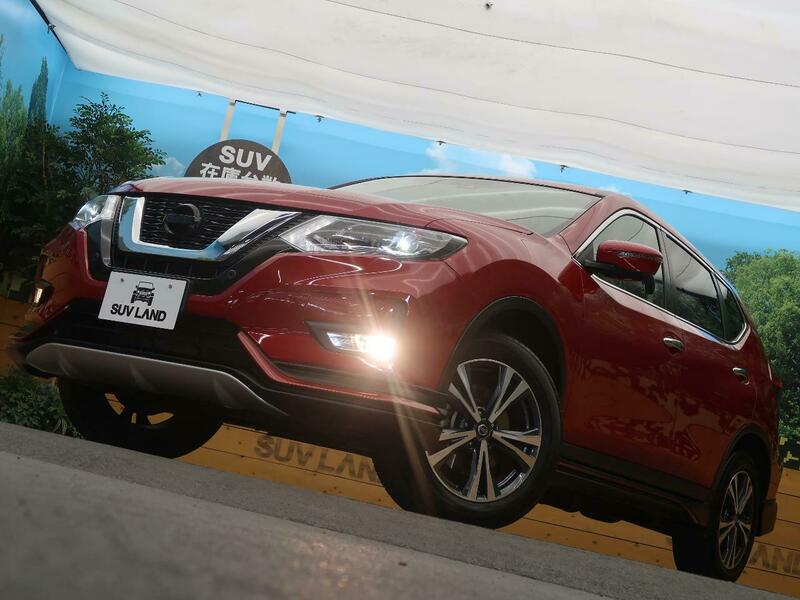 X-TRAIL