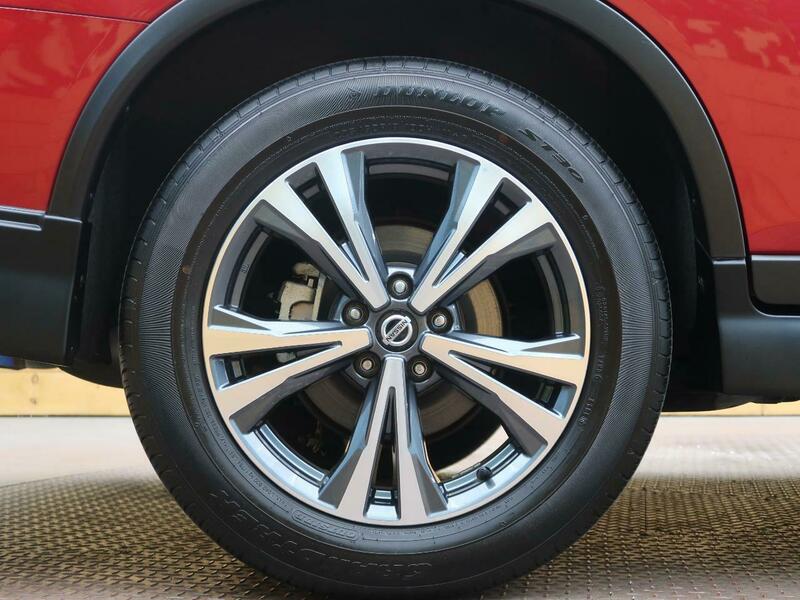 X-TRAIL