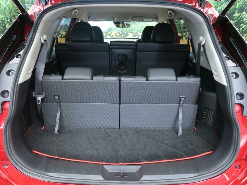 X-TRAIL