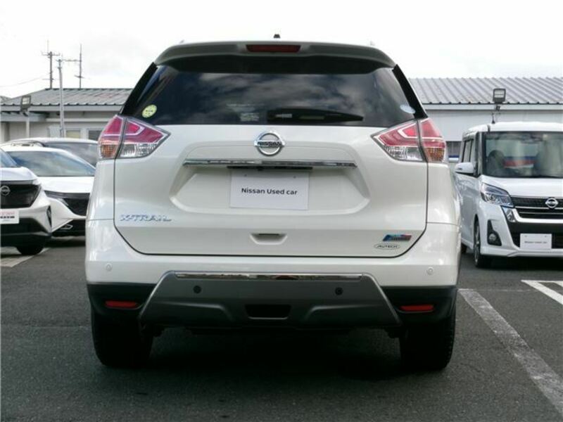 X-TRAIL-23