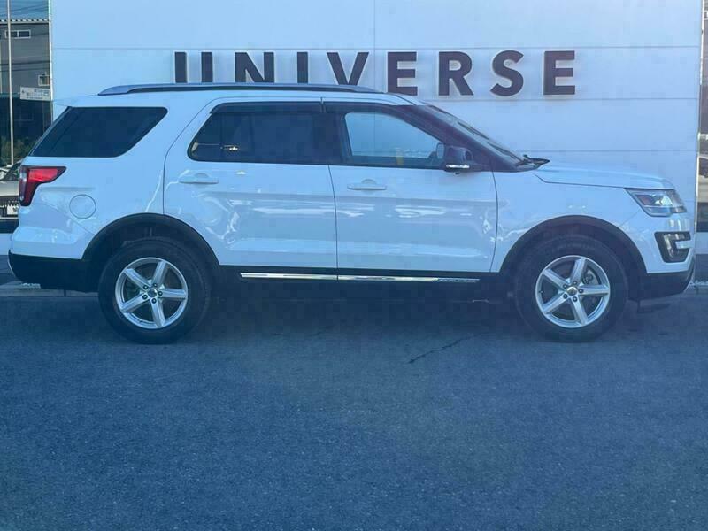 EXPLORER