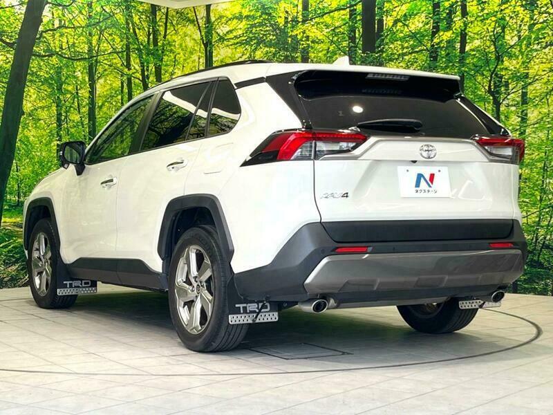 RAV4
