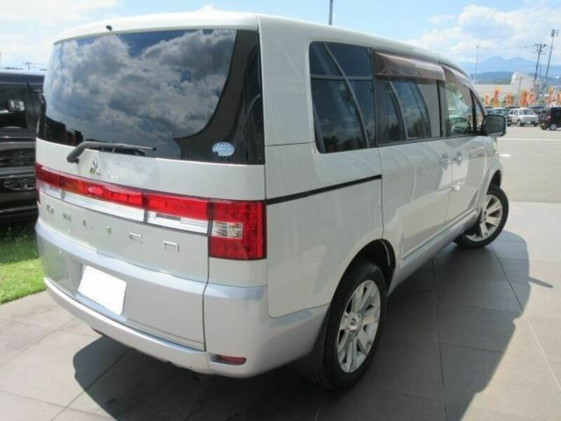 DELICA D5