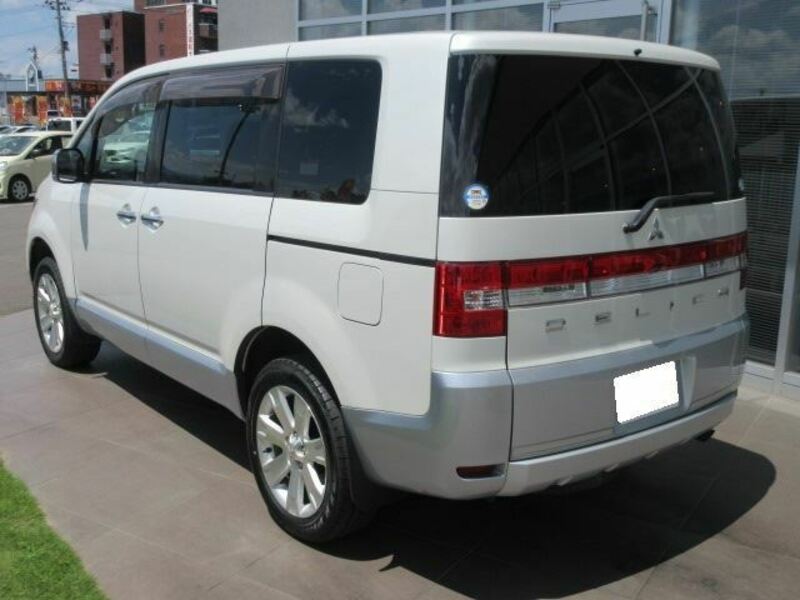 DELICA D5